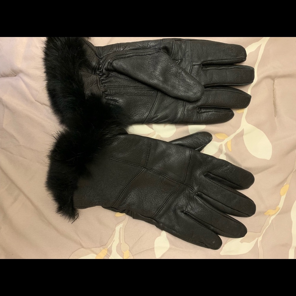 Real leather, rabbit fur lined gloves